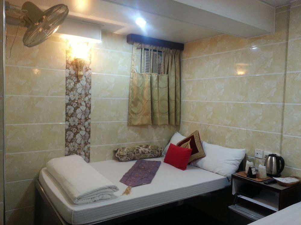 Ranjeet Guest House Гонконг Экстерьер фото